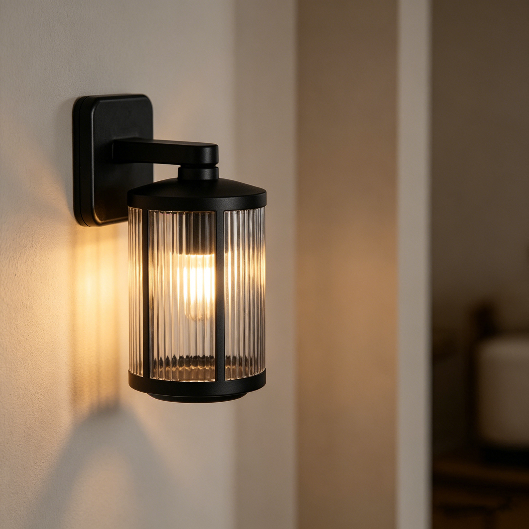Modern Ribbed Outdoor E27 IP43 Aluminium Wall Lantern 6371 Modern Ribbed Outdoor E27 IP43 Aluminium Wall Lantern 6371